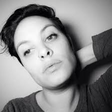 Íris Disruptiva (@disruptiveiris) • Facebook