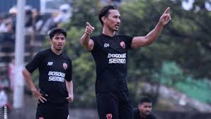 Disini kamu bisa dapetin semua berita lengkap tentang. Pemain Sudah Lengkap Psm Makassar Siap Tampil Di Piala Menpora 2021 Times Indonesia