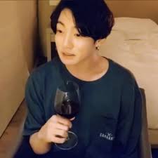 Honestly I Thought I Was A Living Meme But Then I Saw Jk Bts Face Bts Meme Faces Meme Faces