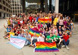 Laurie Rutter (@RutterLaurie)