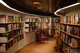 In the past people used to visit bookstores, local libraries or news vendors to purchase books and newspapers. Ebook Library Ebl
