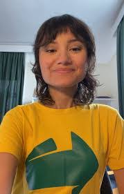 Janette Mcleod's Instagram, Twitter & Facebook