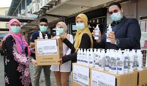 Bahagian kesihatan pergigian, jabatan kesihatan negeri kelantan, aras 7 bangunan kwsp, jalan padang garong, 15598 kota bharu, kelantan. 500 Botol Cecair Pembasmi Kuman Untuk Jknk