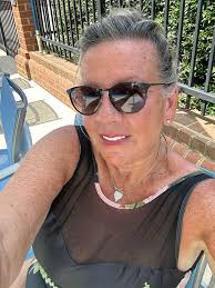 Hello I'm looking for...