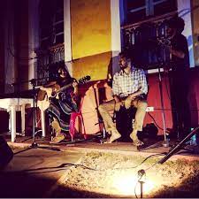 Enjoy a wide variety of draft beers, live music, or the big game at the blind pig. 11 Vibrant Places To Enjoy Live Music In Goa Lbb Goa