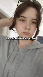 Lesbian Rollerblading