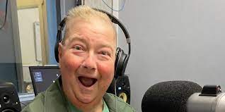 Tributes after death of 'giant of radio' jonathan 'jono' coleman. Ayktuch9t73s M