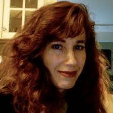 Kelly Warrick's Instagram, Twitter & Facebook