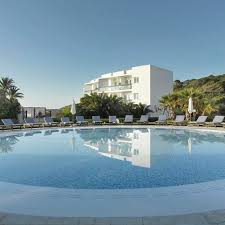 We Love Round Pools Do You Summer Season Is Not Yet Closed In Ibiza Exploring The Pool At The Grand Palladium Palace Ibiza R Pool Resort Pools Ibiza Resorts