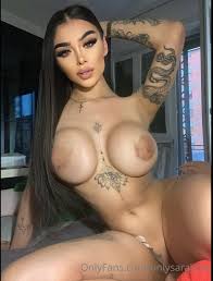 Sexy Sara Luna - slideshow