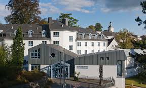 Sie wurde 1951 gegründet und hat die europäische begegnung und bildungsarbeit zum ziel. Europa Haus Bad Marienberg Bildungs Und Begegnungszentrum Seminare Tagungen