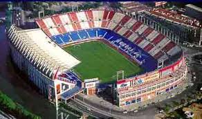 Club atlético de madrid, s.a.d., commonly referred to as atlético de madrid in english or simply as atlético or atleti, is a spanish professional football club based in madrid, that play in la liga. Stadion Zu Verkaufen Zum Runden Leder