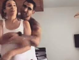 Μετά από ένα ατύχημα που. Elenh Xatzidoy Eteoklhs Payloy 3esalwsan Agkalia Ston Xoro Binteo Newshare Gr