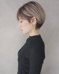 2018年流行りの髪型トレンドに敏感な女性のためのヘア特集 Arine