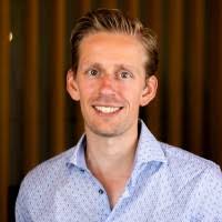 Eric Brüning Email & Phone Number