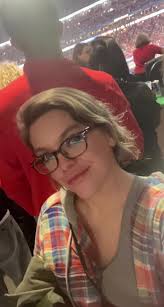 Chelsea Roach (@chelsearoach5)