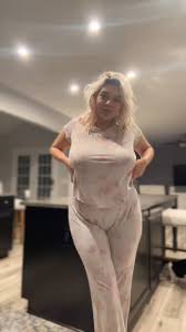 @beauty_bustys video Tweet