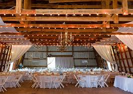 Barn Wedding Venue Clarksville Tennessee Wedding Venue Diy Wedding With Images Tennessee Wedding Venues Diy Wedding Inspiration Nashville Wedding Photographers