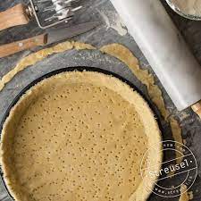 Mix together filling ingredients and pour on the fruit. Geriebener Teig Kuchenteig Rezept Von Streusel