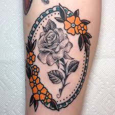 Pin By Angelina On Tatuajes Framed Tattoo Traditional Tattoo Flowers Rose Tattoos