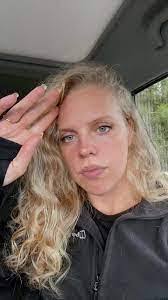 Eliza Bradley's Instagram, Twitter & Facebook