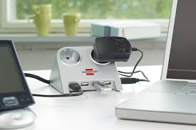 Ein höhenverstellbarer schreibtisch bringt den kreislauf in schwung und sorgt für abwechslung im büroalltag. Steckdosenleiste Mit Usb Hub Vs Usb Charger Haus Garten Themenwelt Brennenstuhl