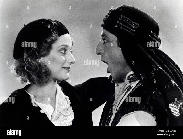 THE WORLD'S GREATEST LOVER (1977) CAROL KANE, GENE WILDER (DIR) WGL1 004  MOVIESTORE COLLECTION LTD Stock Photo - Alamy