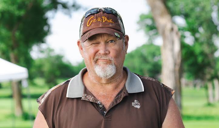 Larry the Cable Guy Gits-R-Done and Raises Funds - Omaha Magazine