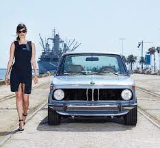 is that a battleship bmw2002 bmw02 bimmer bavarian bmw1500 bmwclassics oh2 ohtwo bmwsofinstagram roundie squarie vintage 女性 車