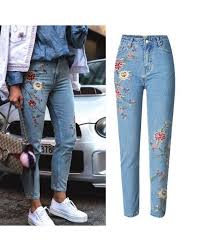 Pin By Nahtuhlee Hoezee On Outfit With Images Embroidered Jeans Outfit Floral Jeans Flower Embroidered Jeans