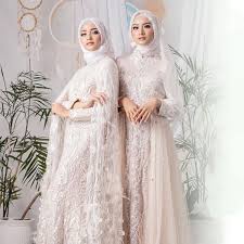 Ingin kulakan atau menjual model baju batik modern untuk wanita? 12 Desain Gaun Pengantin Muslimah Modern Buat Inspirasi Kamu Wedding Market