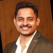 Regina Dukes's Instagram, Twitter & Facebook