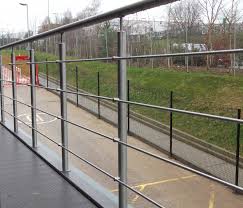 They can be with 5 or 8 horizontal rods or with a glass panel depending upon the code requirements and the surroundings. Stainless Steel Balustrade Sentinel Steel Balustrades
