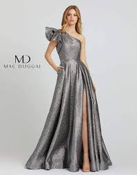 Dresses for special events, for evenings, proms and weddings. Mac Duggal 67297m Juniper Dress