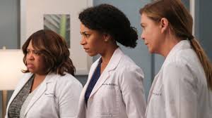 Regarder grey's anatomy 2005 saison 8 serie streaming meredith grey, fille d'un chirurgien très réputé, commence son internat de première année en médecine chirurgicale dans un hôpital de seattle. How To Watch Grey S Anatomy Online Stream Episode 8 Season 17 From Anywhere