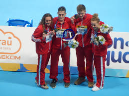The event has been contested at world championships since 2013 but. Datei Kazan 2015 Uk Wins Gold And Set Wr At Mixed Medley Relay Jpg Wikipedia