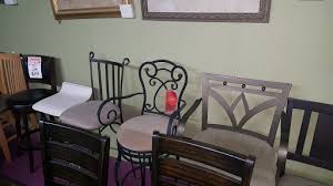 The home depot has made a mess of our home. Furniture Store Furniture Depot Reviews And Photos 11022 Harry Hines Blvd Dallas Tx 75229 Usa