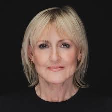 Janet Irvine's Instagram, Twitter & Facebook