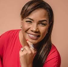 Zenia Quintero's Instagram, Twitter & Facebook