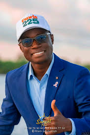 🚨AFFAIRE BALTAZAR 🚨 Val Hassane recadrer par une internautes après s'être  prononcé sur la polémique.