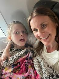 Kari Wolff's Instagram, Twitter & Facebook