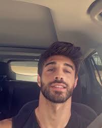 Thomas Lipari's Instagram, Twitter & Facebook