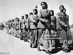 315 1940s Indian Women Stock Photos ...