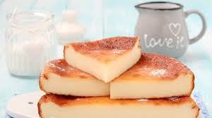 Gateau Aux Yaourt Cremeux Je Vous Propose Cette Recette De Gateau Au Yaourt Un Dessert Leger Et Parfume Un Gat Gateau Yaourt Gateau Cremeux Dessert Leger