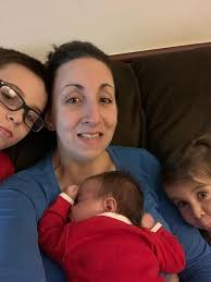 I am Janice Boothe (Grissom) oldest granddaughter my father is Gregory  Grissom, my dads siblings are Douglas and Pam I have two sisters Tabatha  and Brittany I have three sons' Johnathan, Nathan