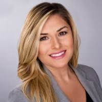 Melissa Saxton's Instagram, Twitter & Facebook