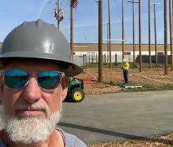 IBEW Local 47 thanks you for your service 🇺🇸 Name: Paolo E. Bejar Branch  of Service: Army Years of Service: 10 Current Employer: Southern California  Edison Classification: 13F Field Artillery Name: David