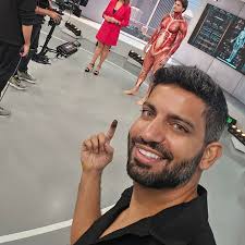 We brought anatomy to life through body painting! This project focused