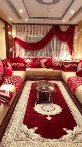 روعة الصالون المغربي تصاميم راقية و مميزة موقع يالالة Yalalla Com عالم المرأة بعيون مغربية Living Room Sofa Design Home Room Design Red Home Decor