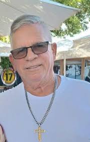 Mi madre, Helen Muñiz Báez, nacida y criada en Mayor Cantera, se graduó de  la Ponce High en el 1958. Cumplió sus 80 en marzo 21. Reside en Tampa  Florida. Envía saludos